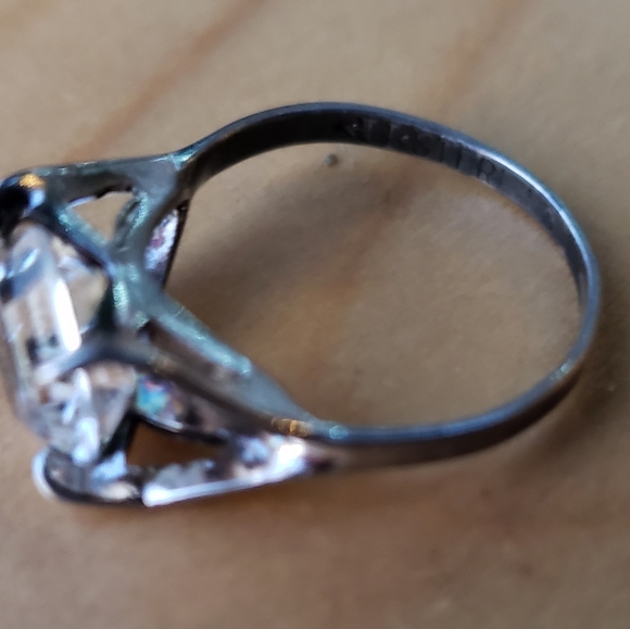 Large Signed Designer Uncas Sterling Silver Faux Diamond Solitaire Ring - Picture 5 of 7